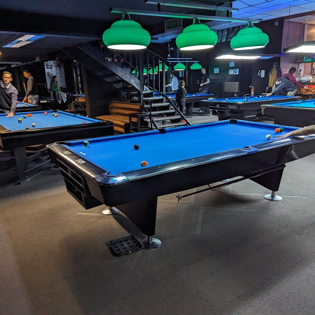 Club 8&9 Billard Voltaire 3