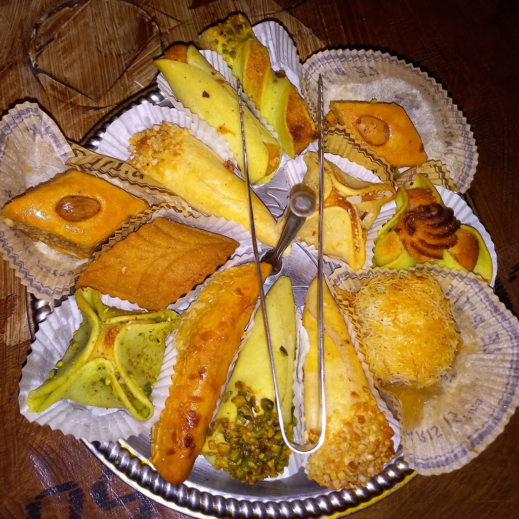Au Petit Village 3