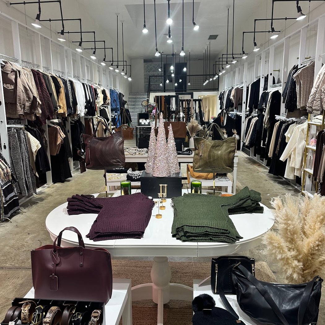 B Boutique 2