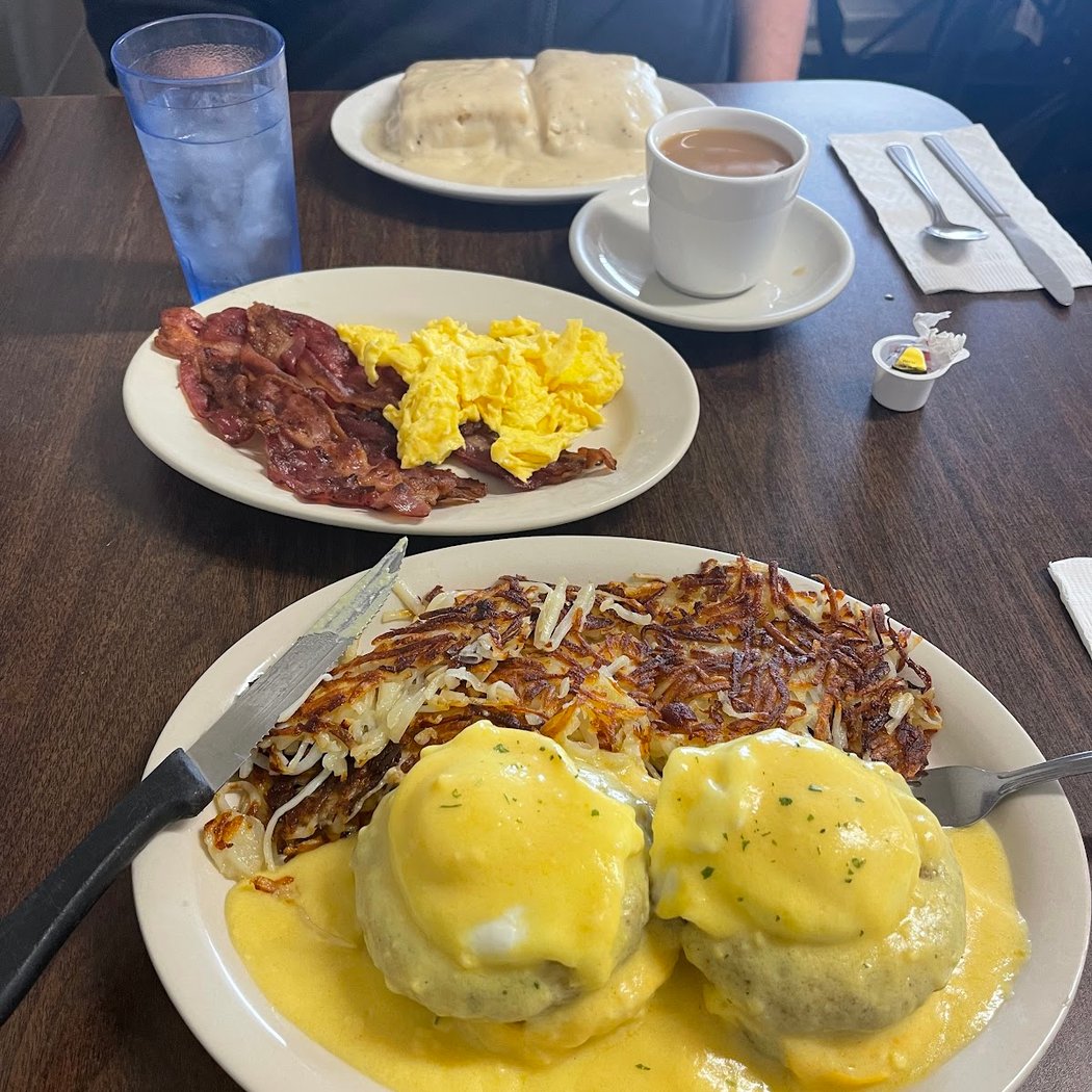 Brentwood Cafe 1