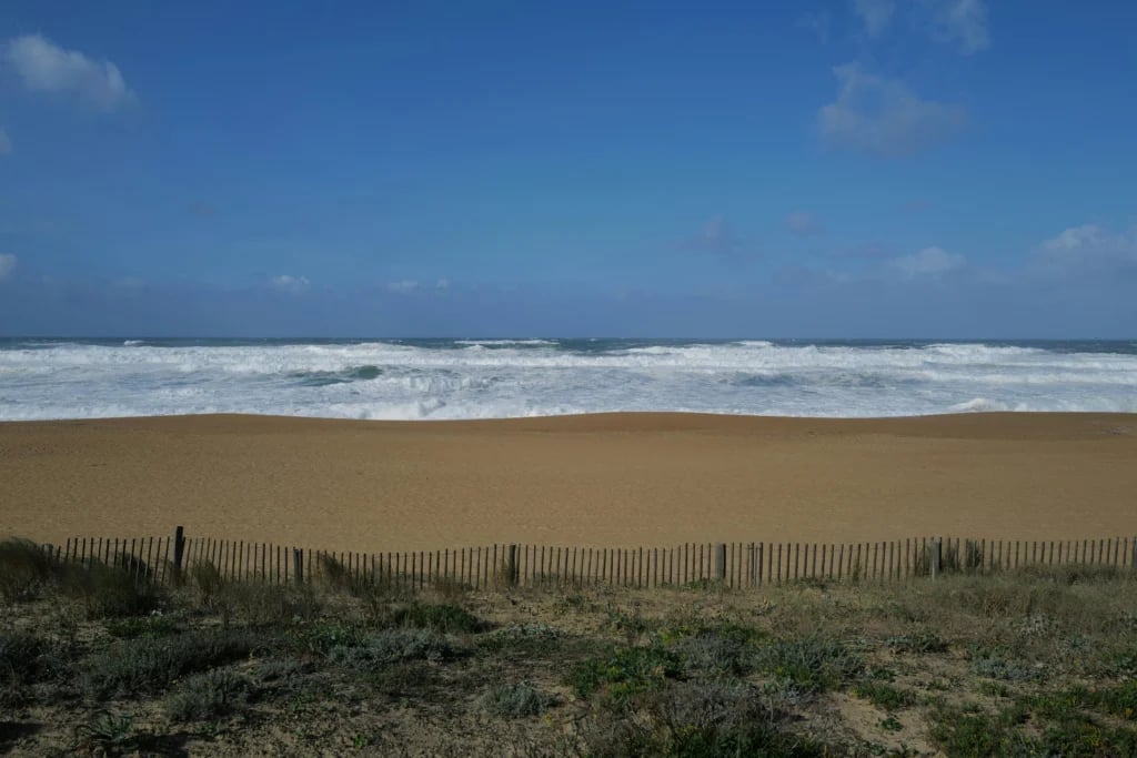 Plage De La Chambre D'Amour 3
