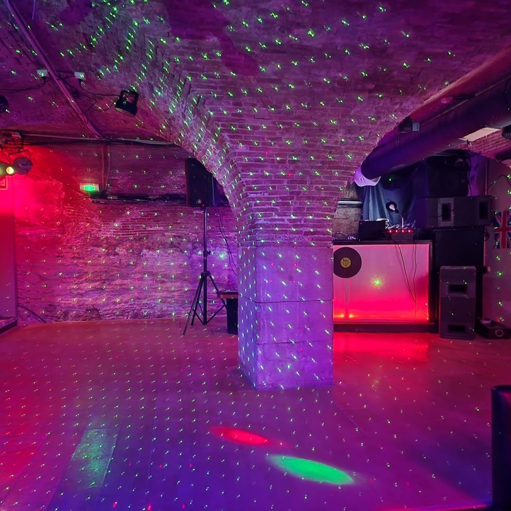 Dance and Sing café Marseille 1
