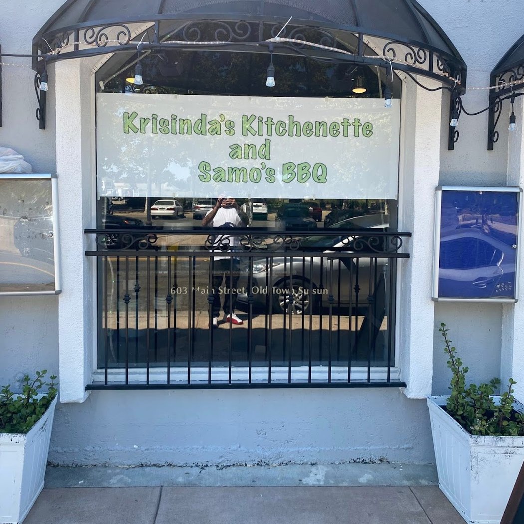 Krisinda’s Kitchenette and Samo’s BBQ 2
