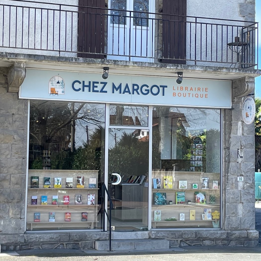 Chez Margot Librairie-Boutique 2