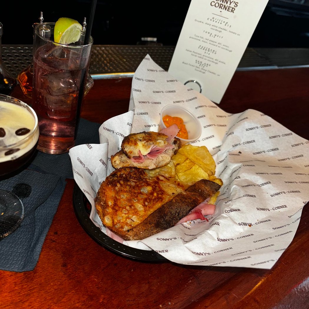 Sonny's Corner 5