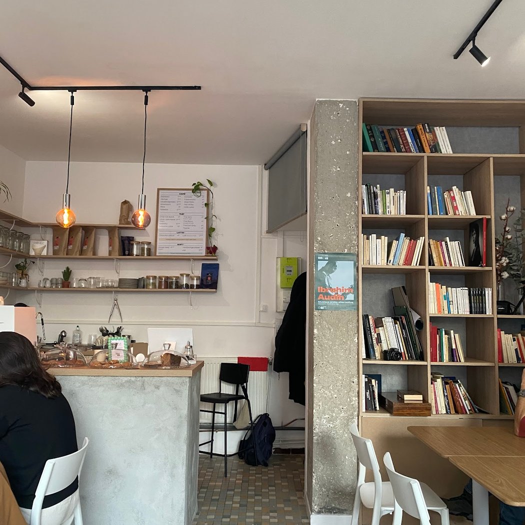 011 Café 2
