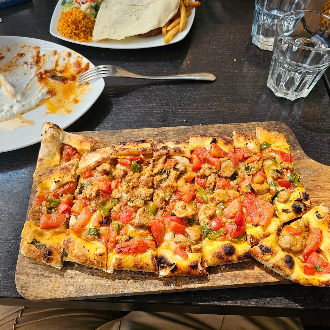ISTANBUL GRILL KEBAB - VIEUX PORT 1