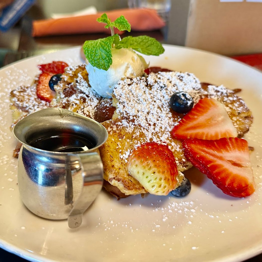 Daily Happy Hour specials 3