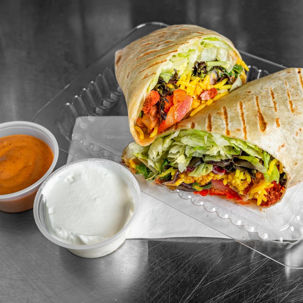 SLICE ‘N SPICE DELI & GRILL 3