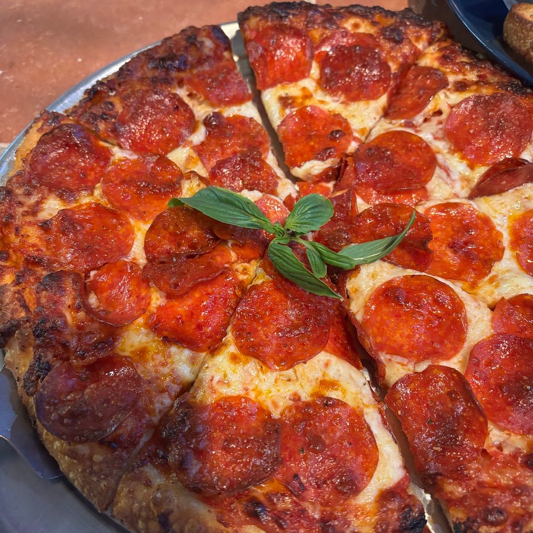 Hector's Pizza 1