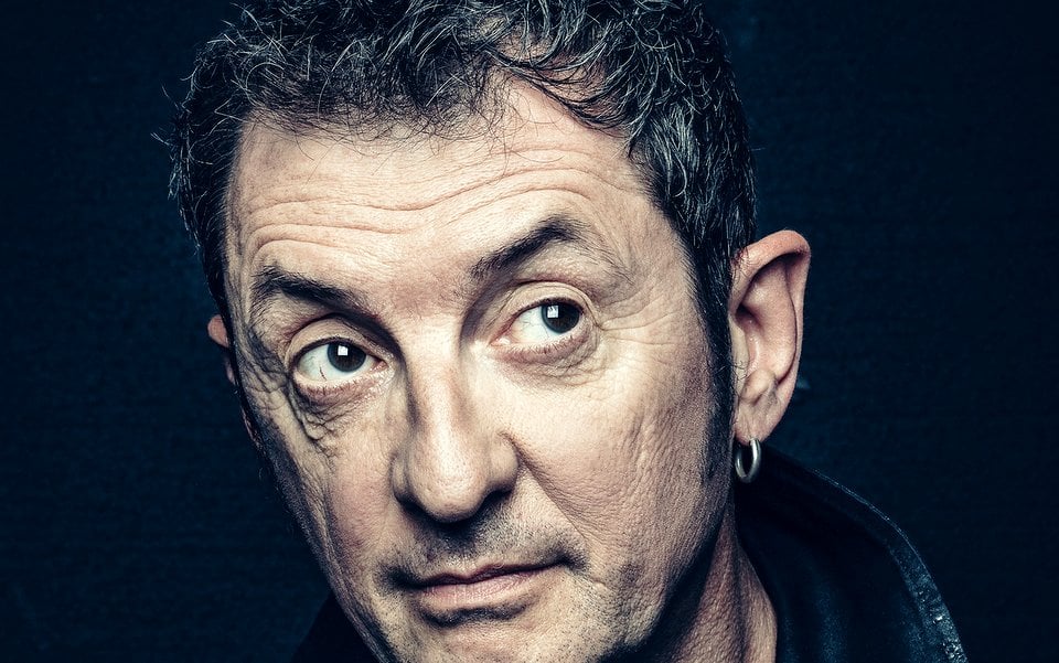 Yves Jamait sur la scène 1
