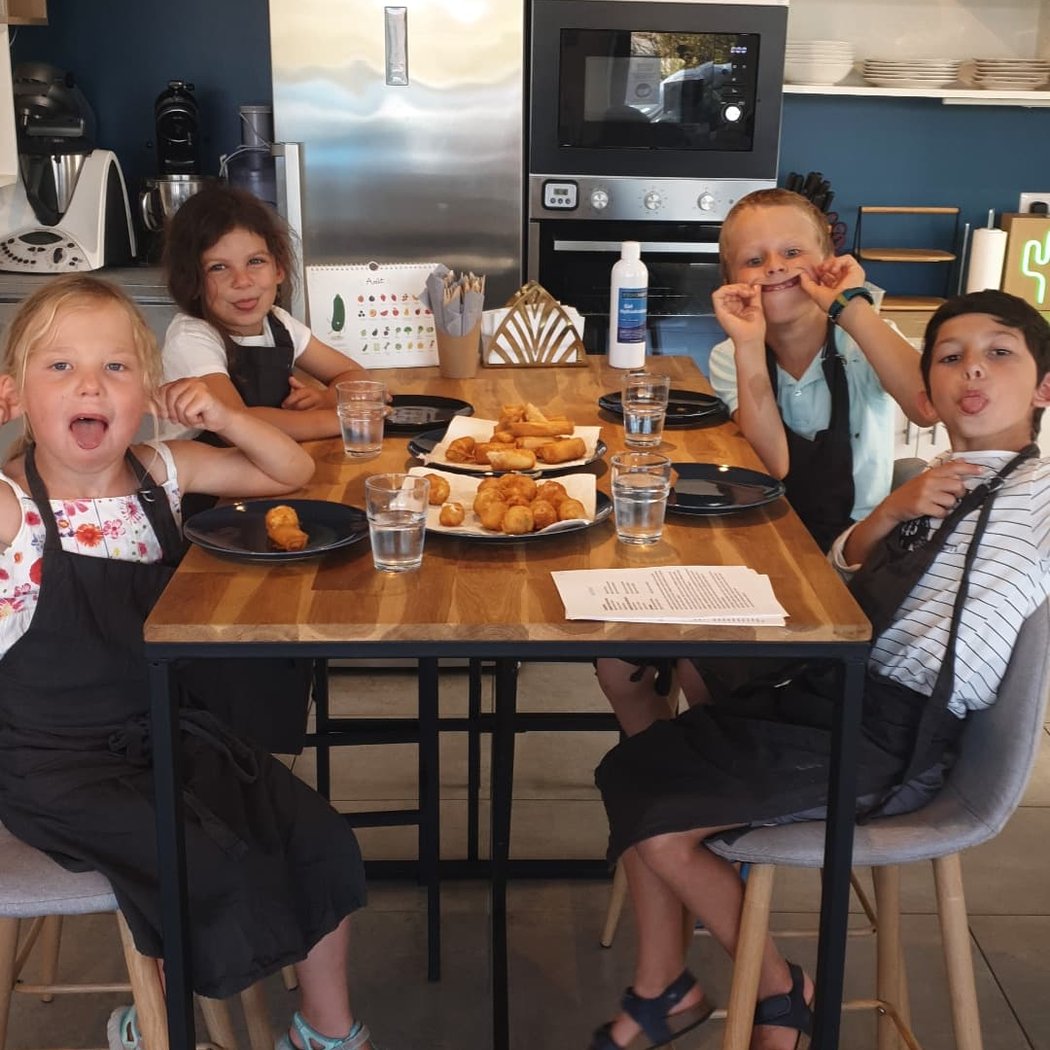 Apéritif + Un Gâteau (Enfants) 1
