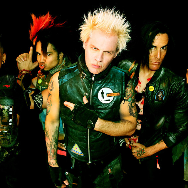 Powerman 5000 with Desmadre and Makes My Blood Dance 1