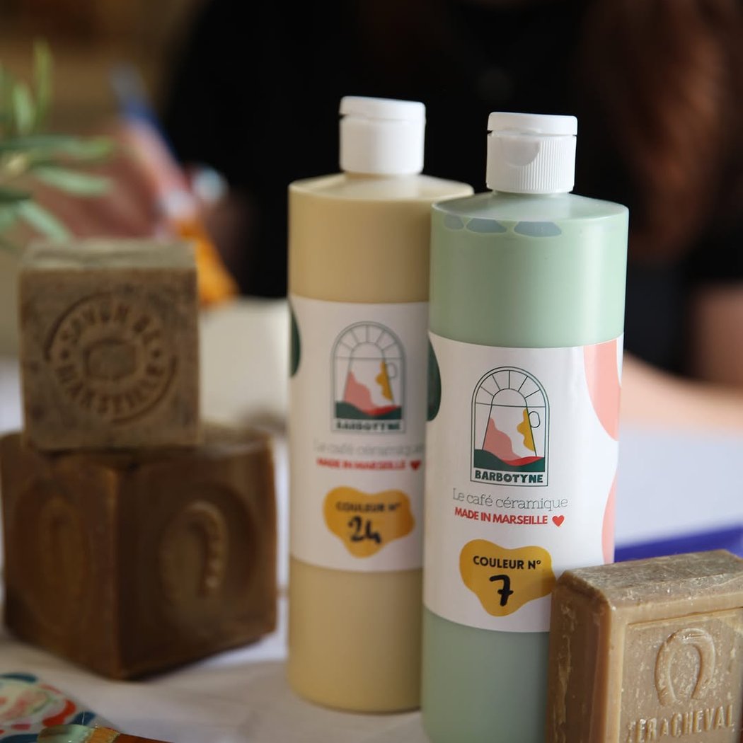 Peinture sur céramique et personnalisation de savons