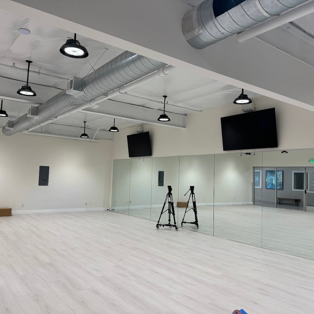 How About Dance Studio 2