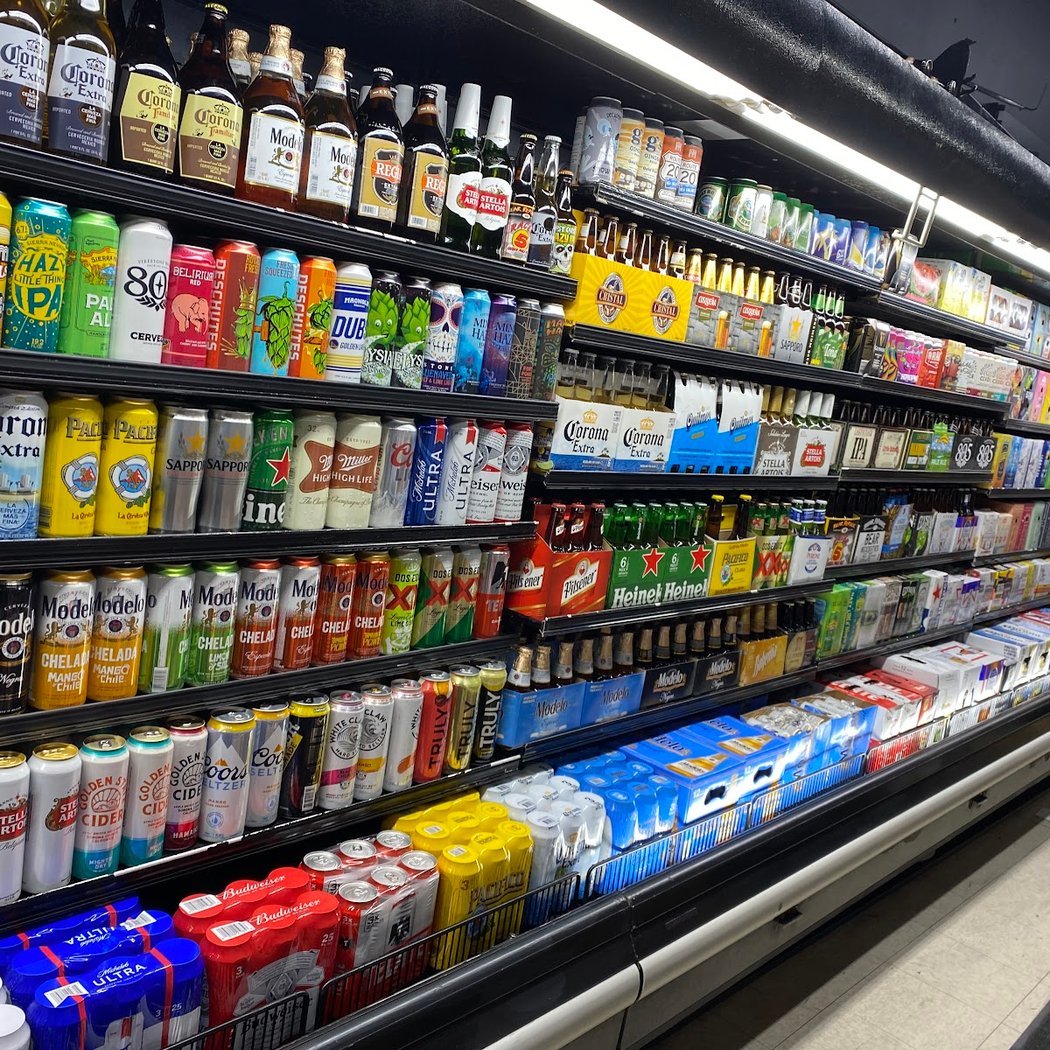 Evergreen Market 3