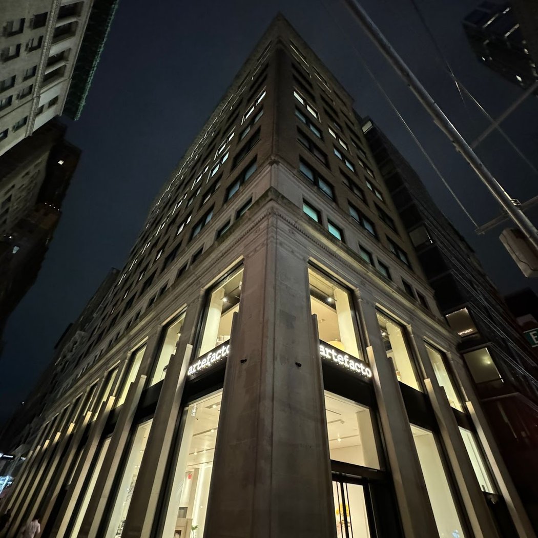 Artefacto Manhattan 2