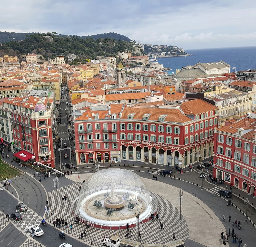 Place Massena 3