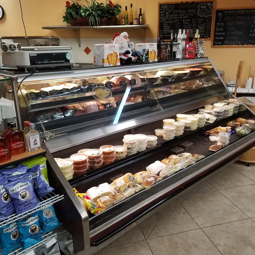 Sun Valley Market 1