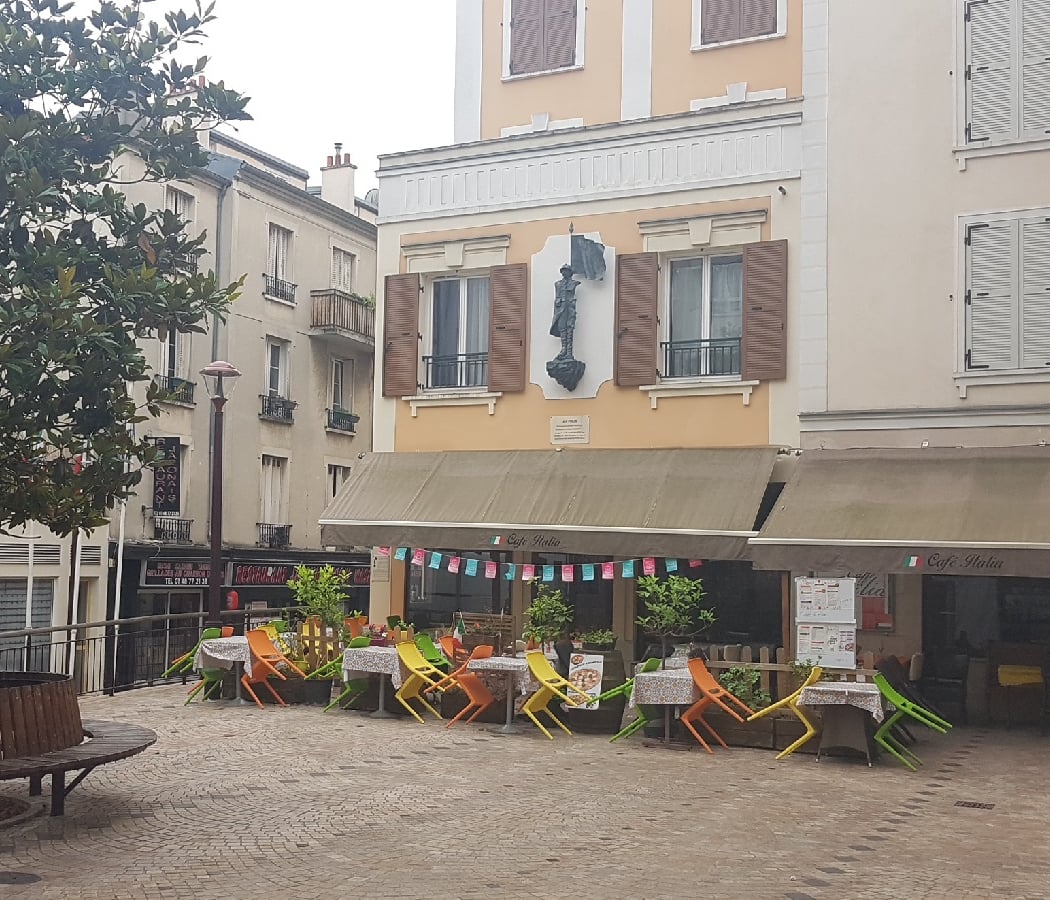 Piazzetta Lazare Ponticelli 2