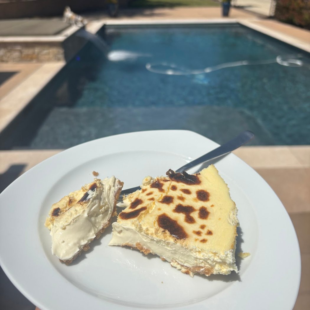 Baiak - Basque Cheesecake 1