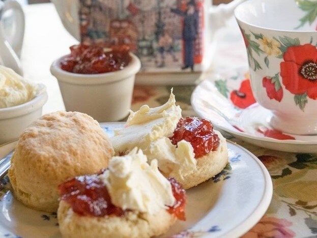 Tea & Sympathy 4