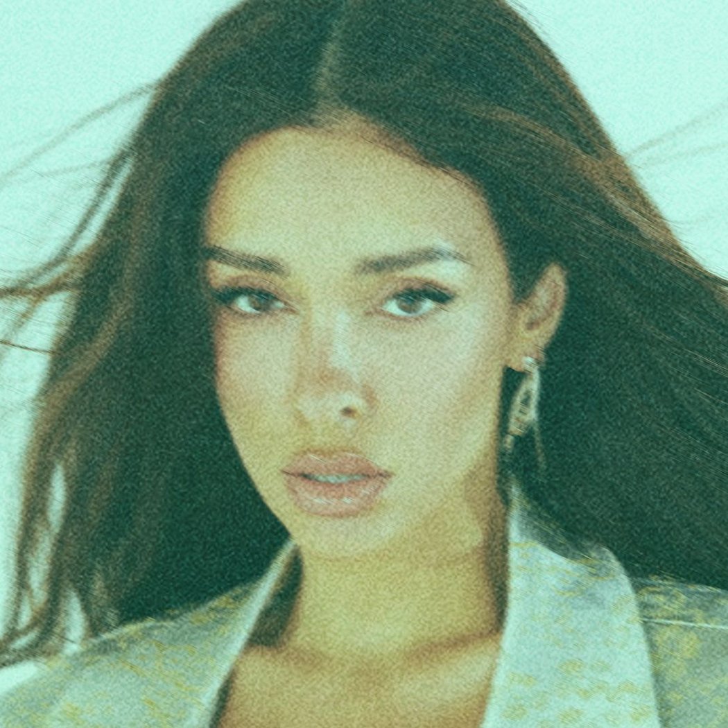 ELENI FOUREIRA 1