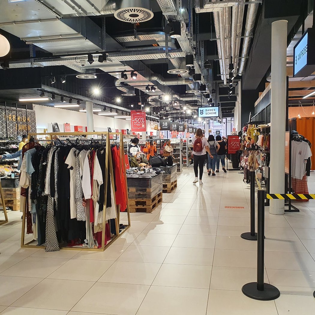 Outlet by Zalando Store Hamburg 2