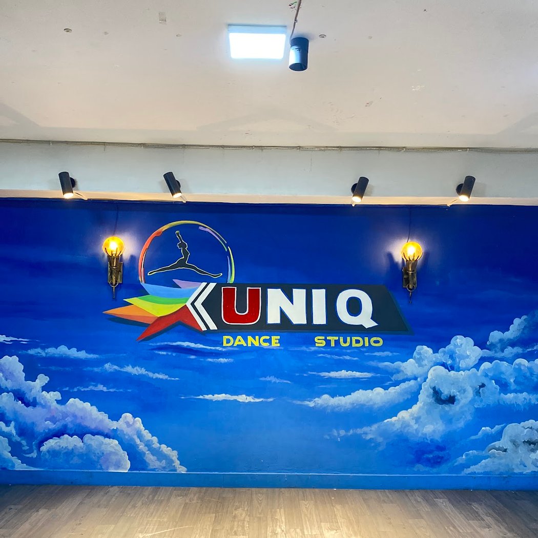 Uniq dance studio 3