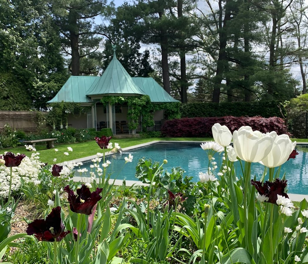 Chanticleer, a pleasure garden 1