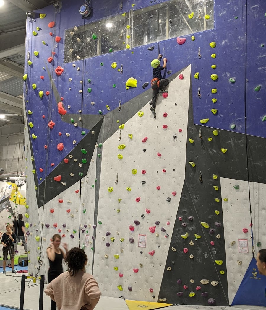 Sharma Climbing Barcelona - Rocódromo Escalada 3