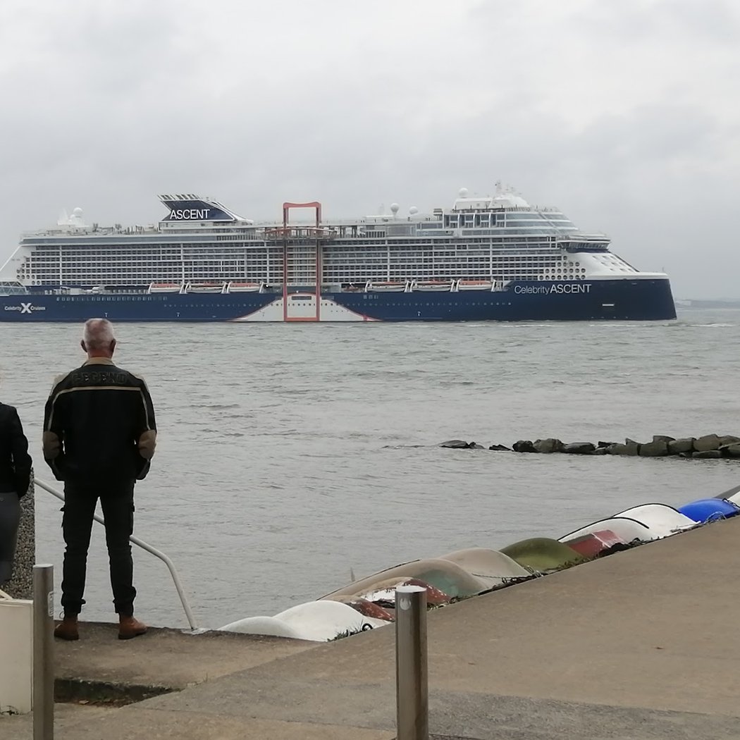 Port Desire 1