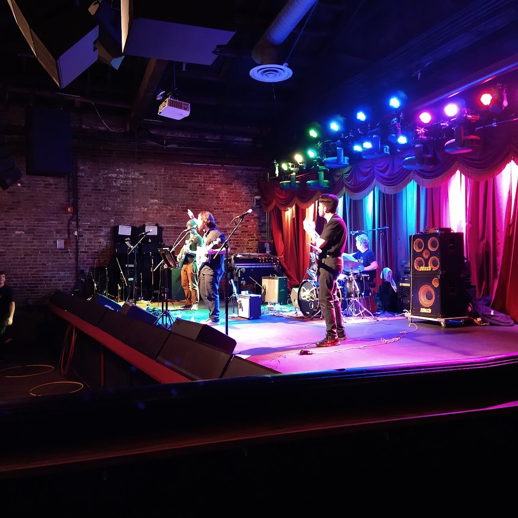 The Rock and Roll Playhouse 5