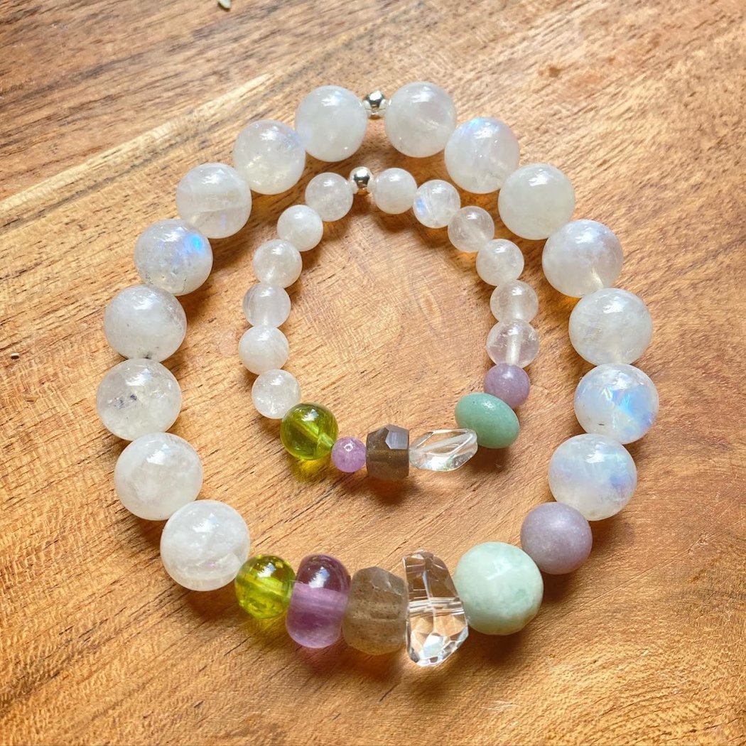 DIY Charm Bar & Jewelry Making Experience 2
