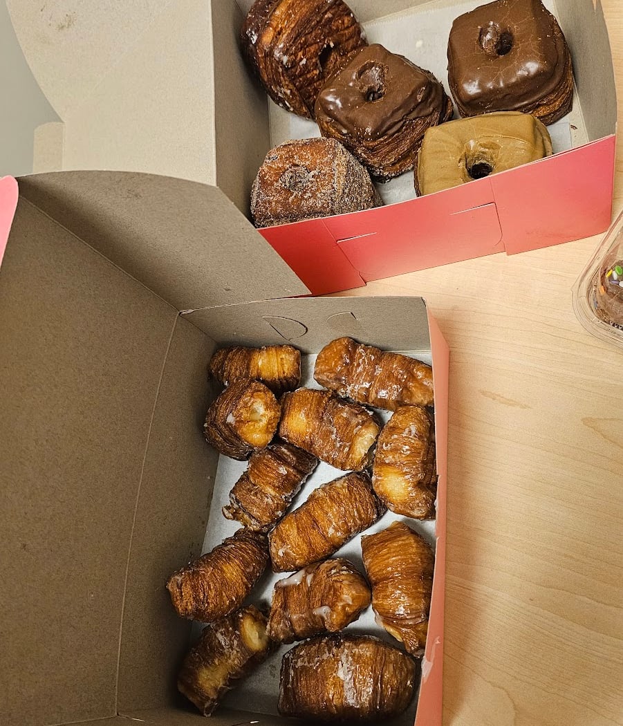 DONUT BASKET 1