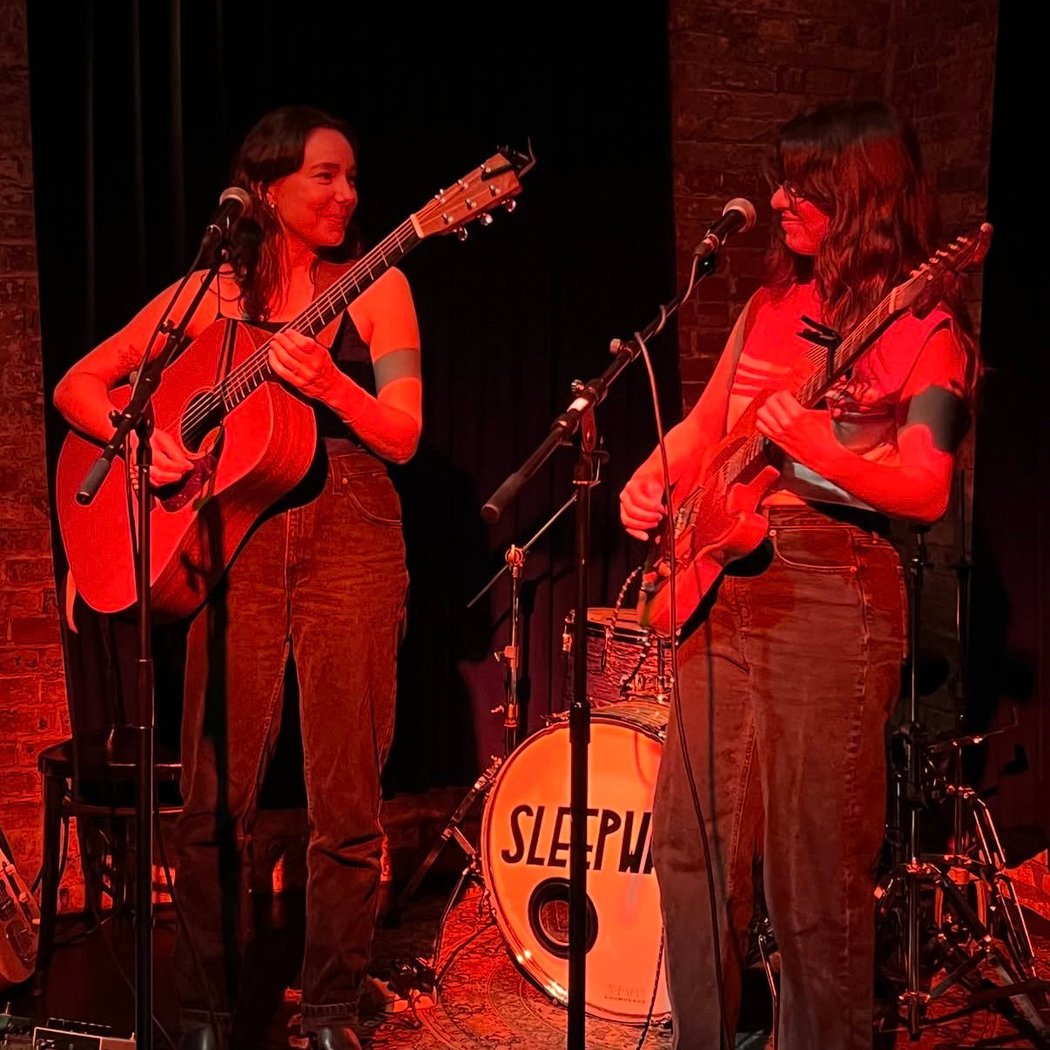 Live Music: Alison Stiel