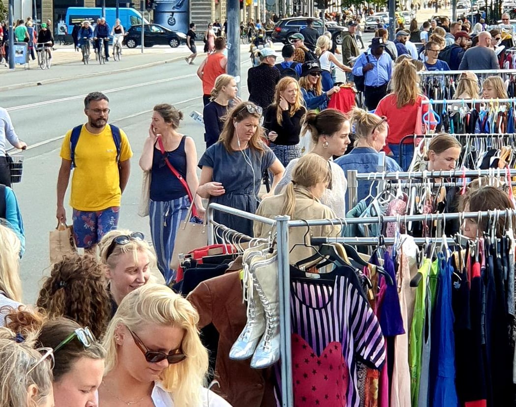 LoppeLinda på Dronning Louises Bro 1