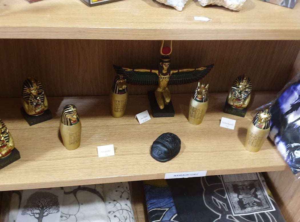 Tienda esotérica «El Caldero Mágico» 3