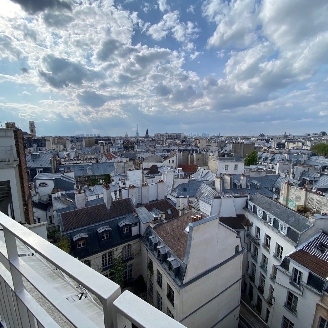 Rooftop Bar Dame des Arts 3