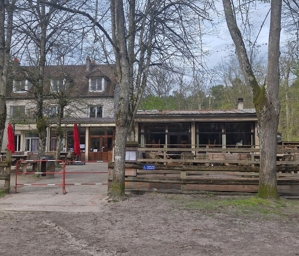Auberge de La Dame Jouanne- Le Chalet Jobert 4