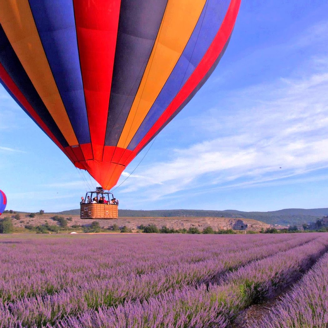 FRANCE MONTGOLFIERES - Provence - Forcalquier 1