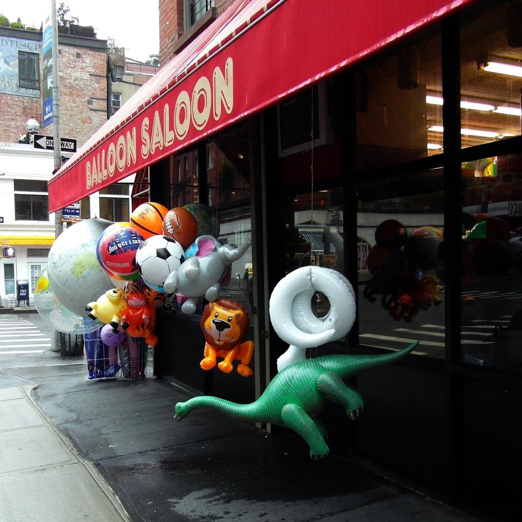 Balloon Saloon 2