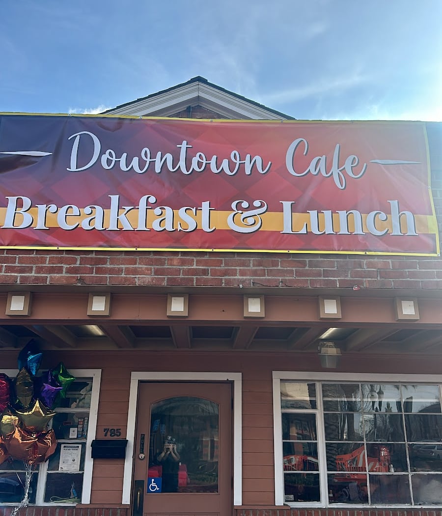 The Downtown Cafe 2