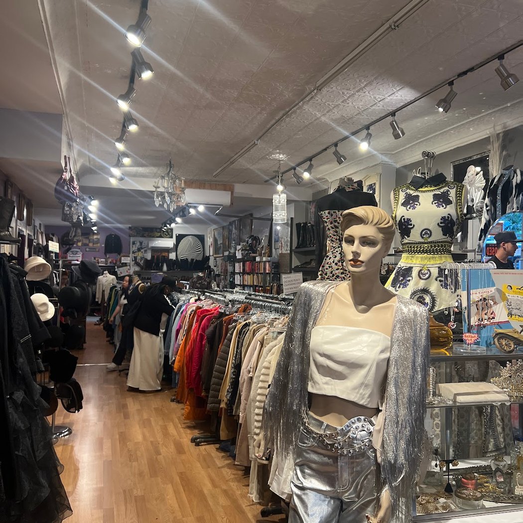 Life Boutique Thrift 3