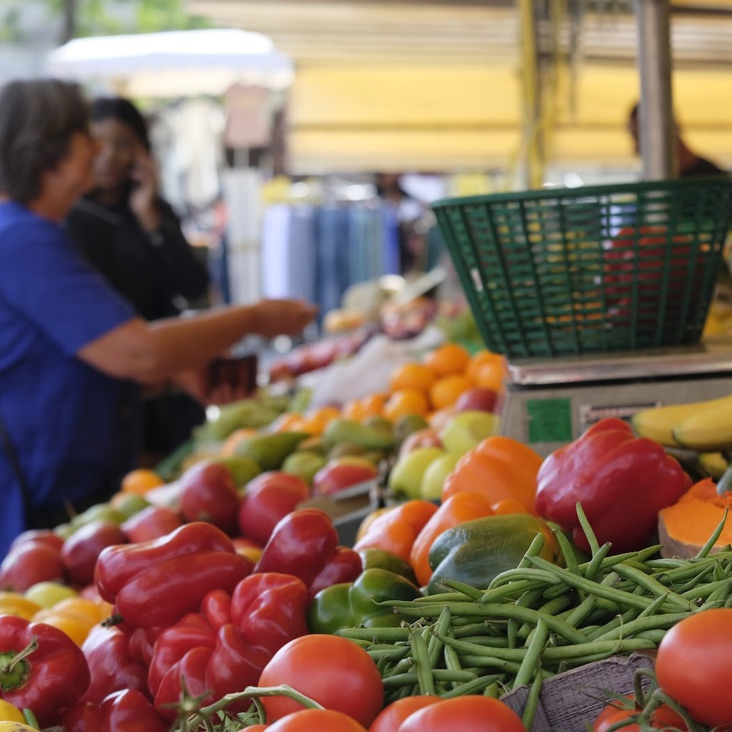 Marché de la Gare 1