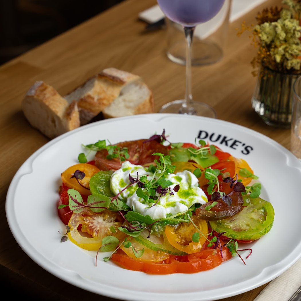 Duke's british brasserie 3
