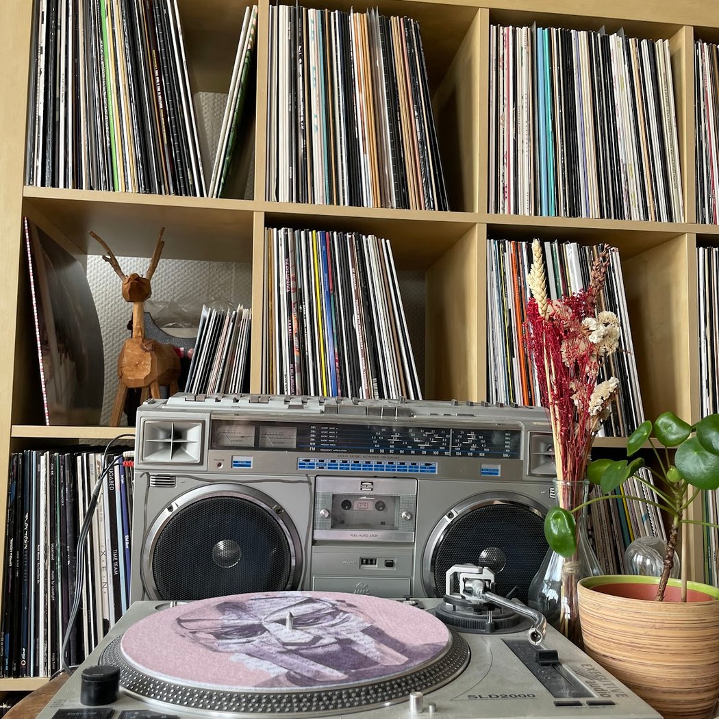 Feel Good Vinyl 1
