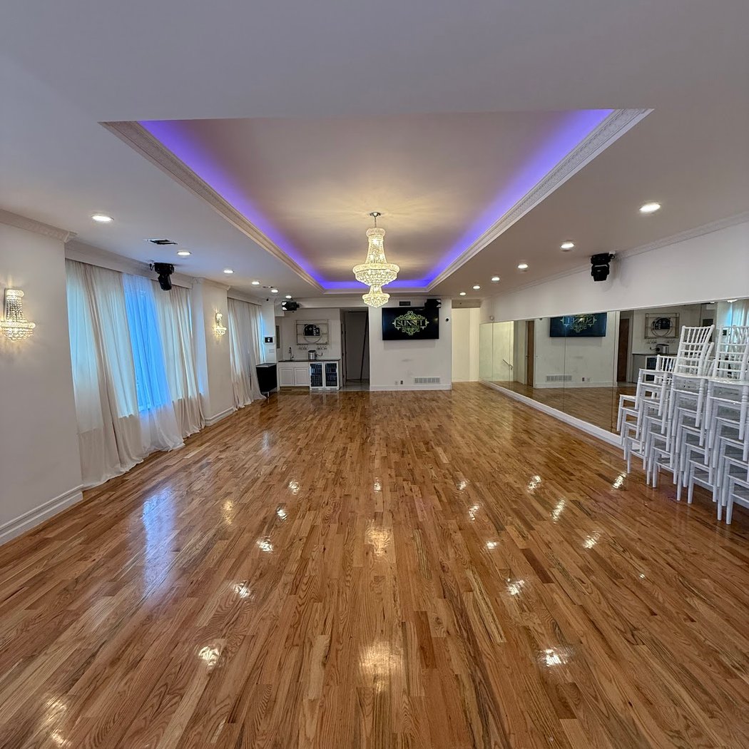 Sunset Social House 3