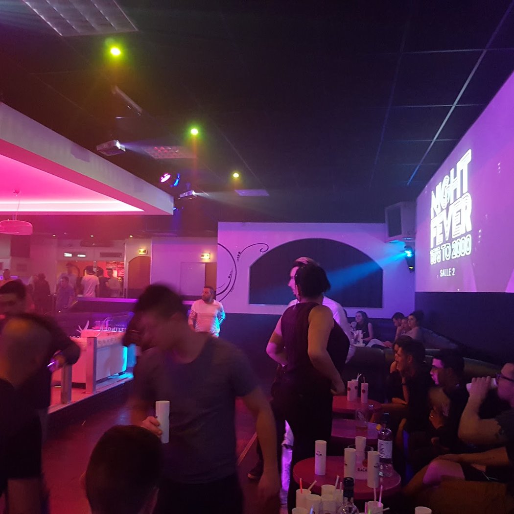 O Club By Charleston 2