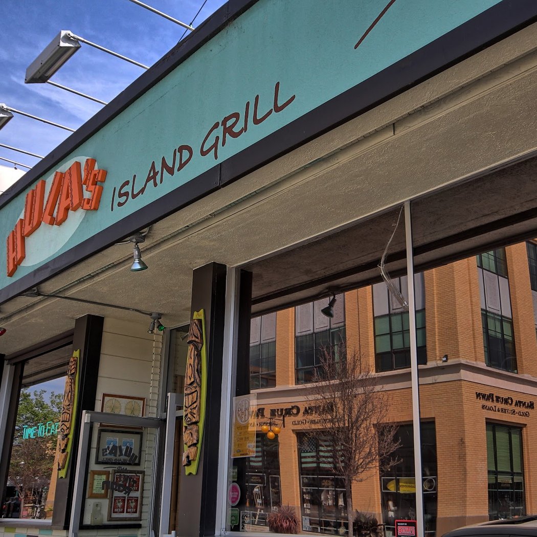 Mahalo Mondays @ Hula's! 2